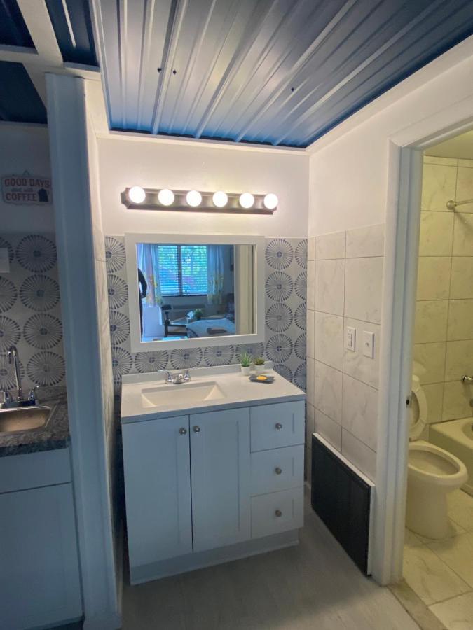 Sussex Motel Wantage Екстериор снимка