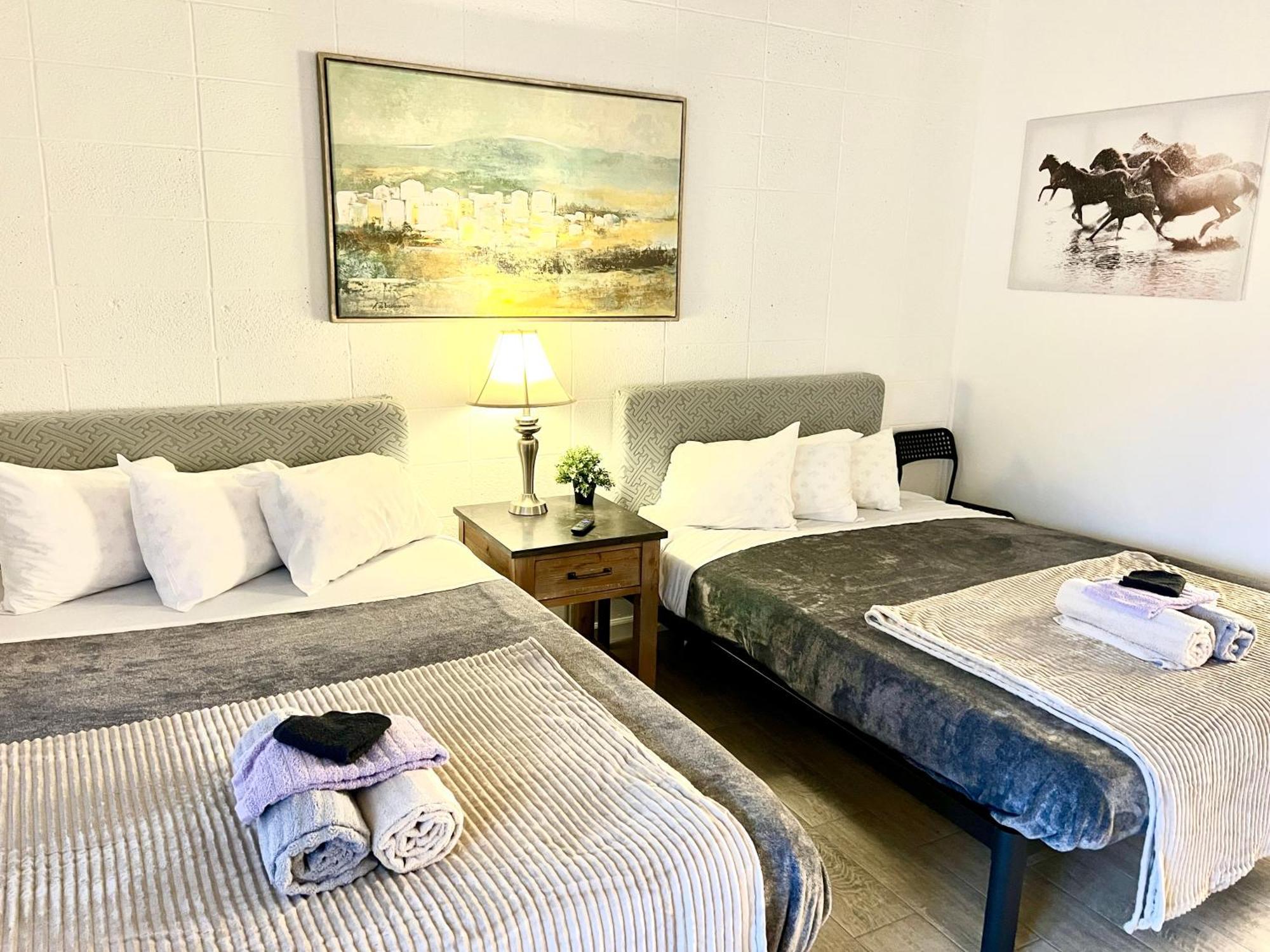 Sussex Motel Wantage Екстериор снимка